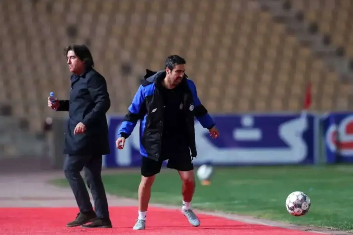 جواب تند خسرو حیدری به مازیار زارع بعد از مصاحبه علیه استقلال