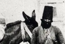 حاج میرزا علی با «تخت روان» در راه کربلا؛ 130 سال قبل