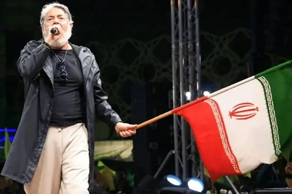 قیصر در باغ فردوس روی صحنه رفت