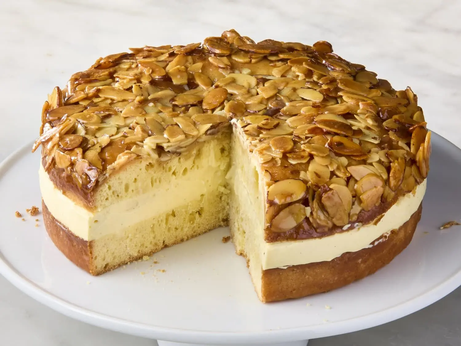 طرز تهیه کیک زنبوری؛ کیک کلاسیک آلمانی 