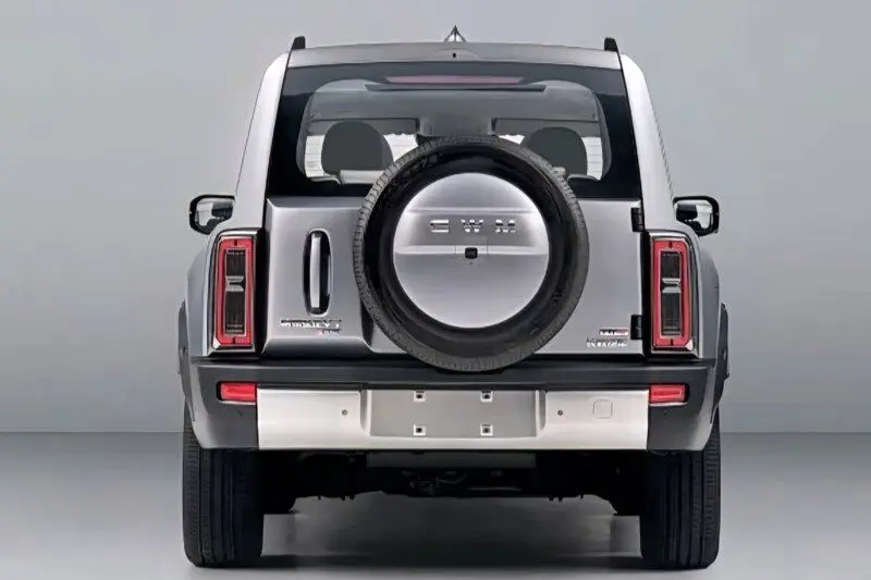 لندکروزر چینی