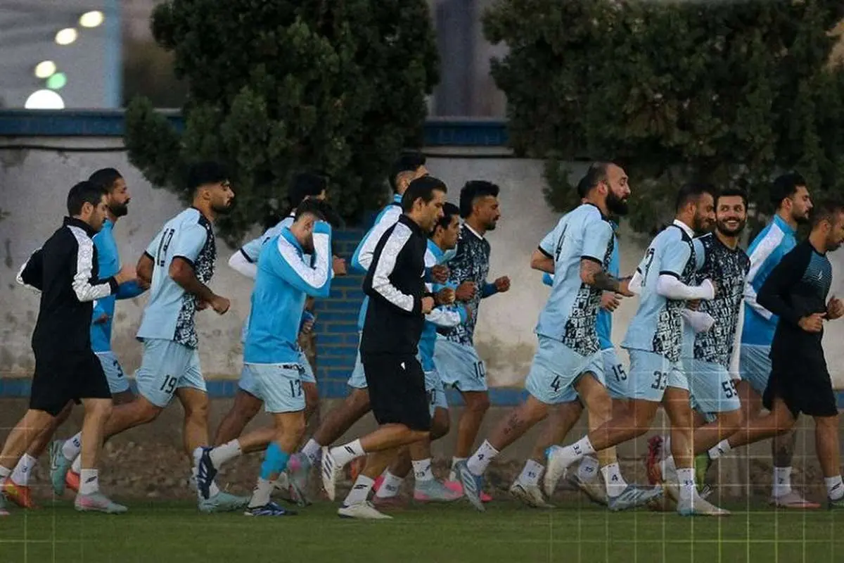 بازگشت مرد متعصب به تمرین استقلال