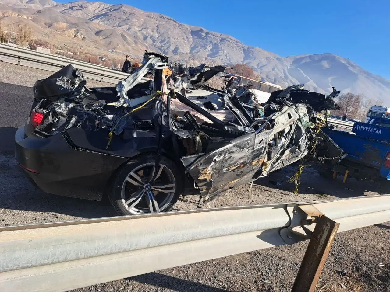 تصادف زنجیره ای در آزادراه پیامبر اعظم با یک فوتی و ۱۶مصدوم 