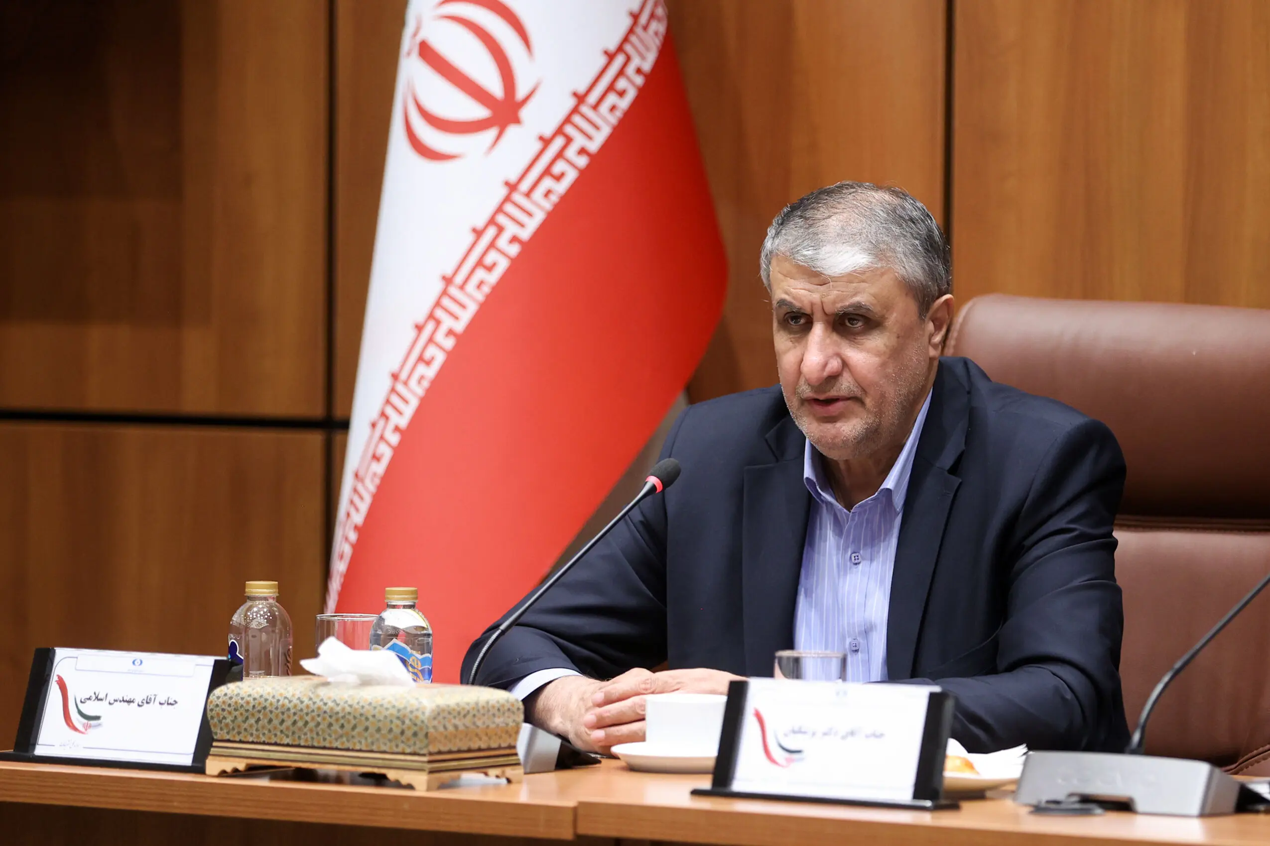 رئیس سازمان انرژی اتمی: اولین جایی که اسرائیل در اصفهان مورد حمله موشکی قرار داد، کارخانه تولید رادیو دارو بود