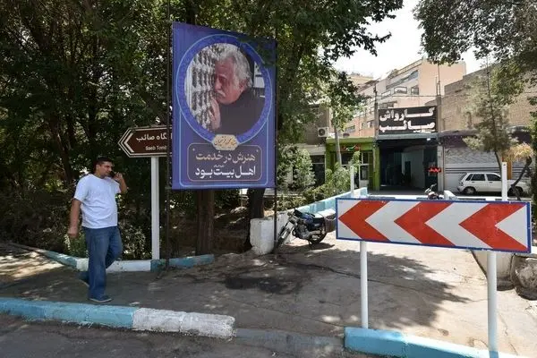 تصاویر؛ آماده‌سازی آرامگاه استاد فرشچیان