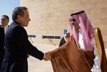ببینید؛ استقبال وزیر خارجه عربستان از عراقچی در جده