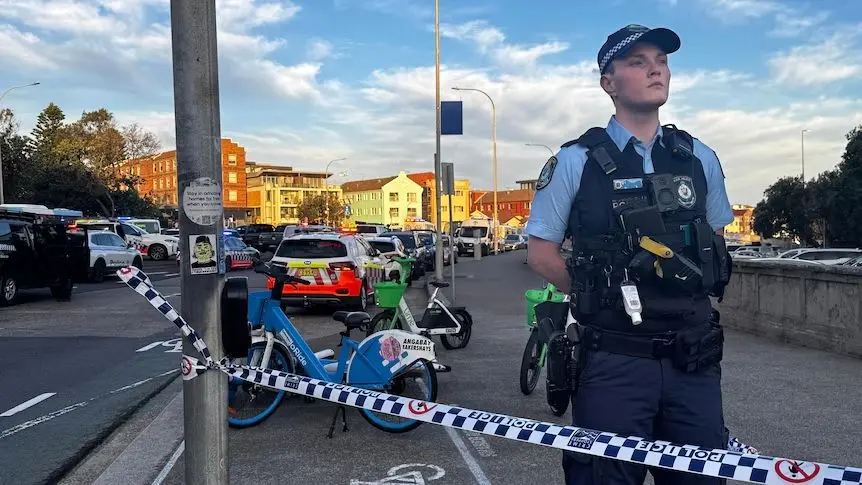 جزئیات تیراندازی خونین در استرالیا/ ده‌ها نفر در جشن یهودیان کشته شدند