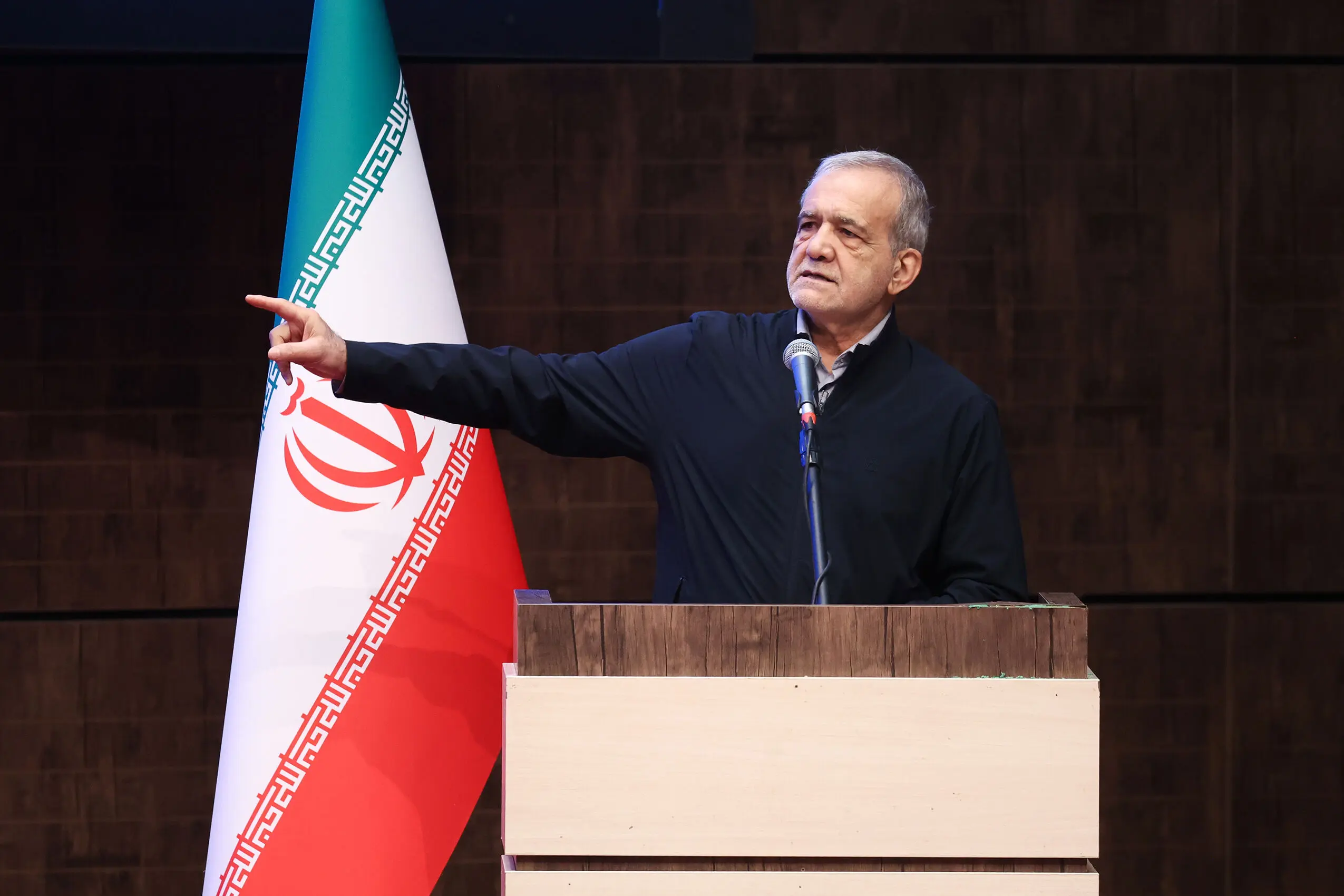 پزشکیان:  آثار زیست‌محیطی جنگ ایران باید مورد توجه جامعه جهانی قرار گیرد