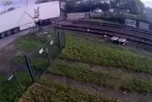 ببینید؛ تصادف وحشتناک قطار با کامیون 