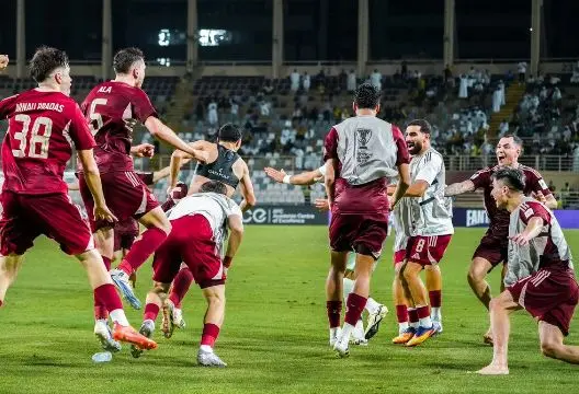 برد درخشان الوحده با سرمربی سپاهانی مقابل الاتحاد