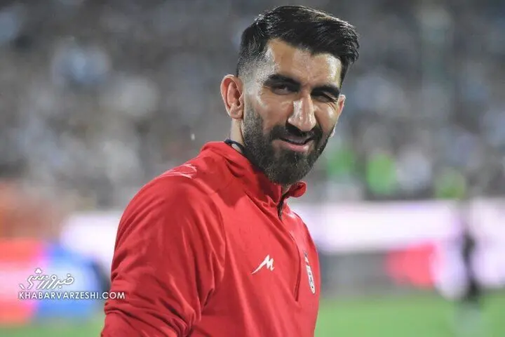 حمله به سیستم آموزشی دانشگاه آزاد به خاطر فردی مثل علیرضا بیرانوند

