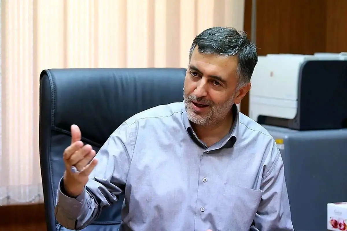 حمله گنجی مشاور زاکانی به جعفر پناهی