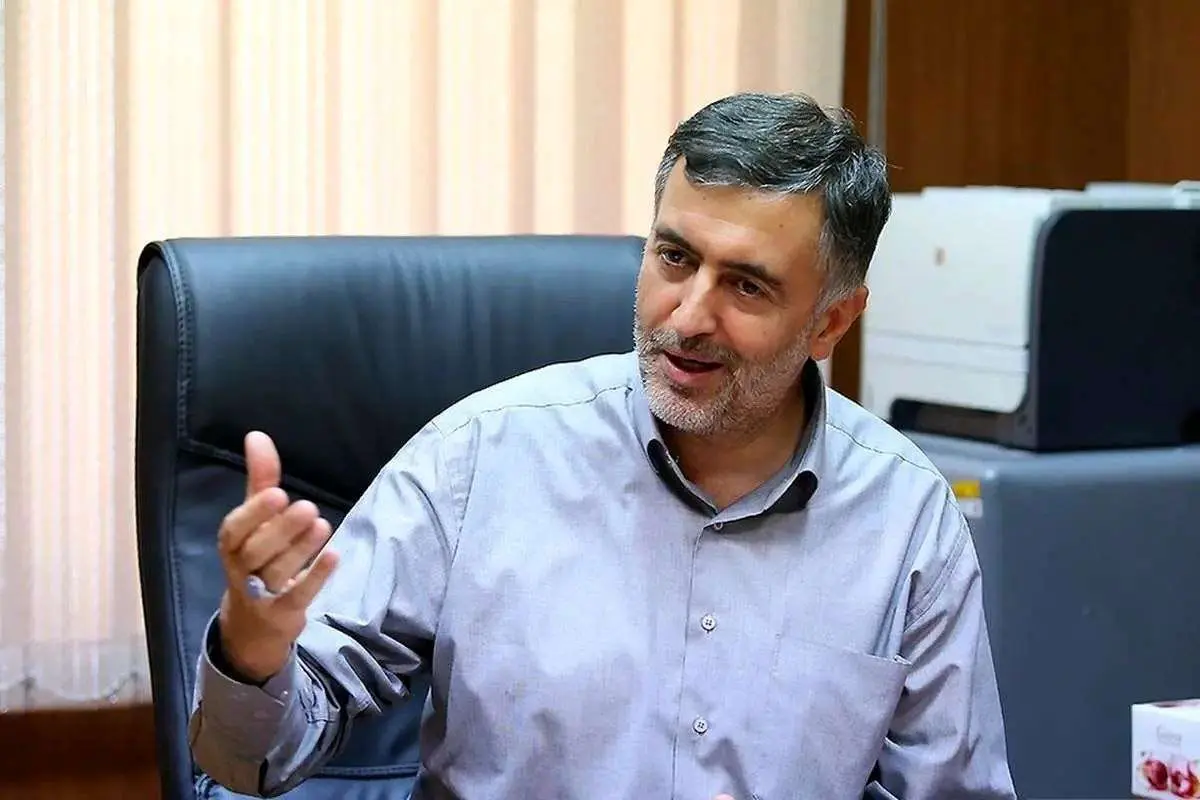 حمله گنجی مشاور زاکانی به جعفر پناهی