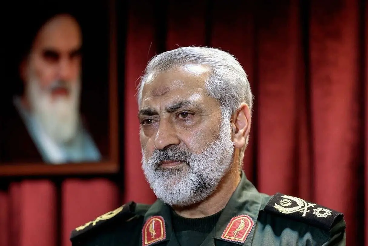 سردار شکارچی: تولید موشک و پهپاد همزمان با عملیات ادامه دارد

