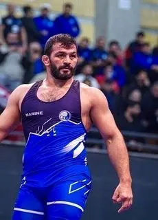 حسن یزدانی را زود قضاوت نکنیم