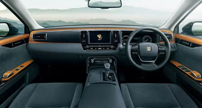 تویوتا سنچوری ۲۰۲۵