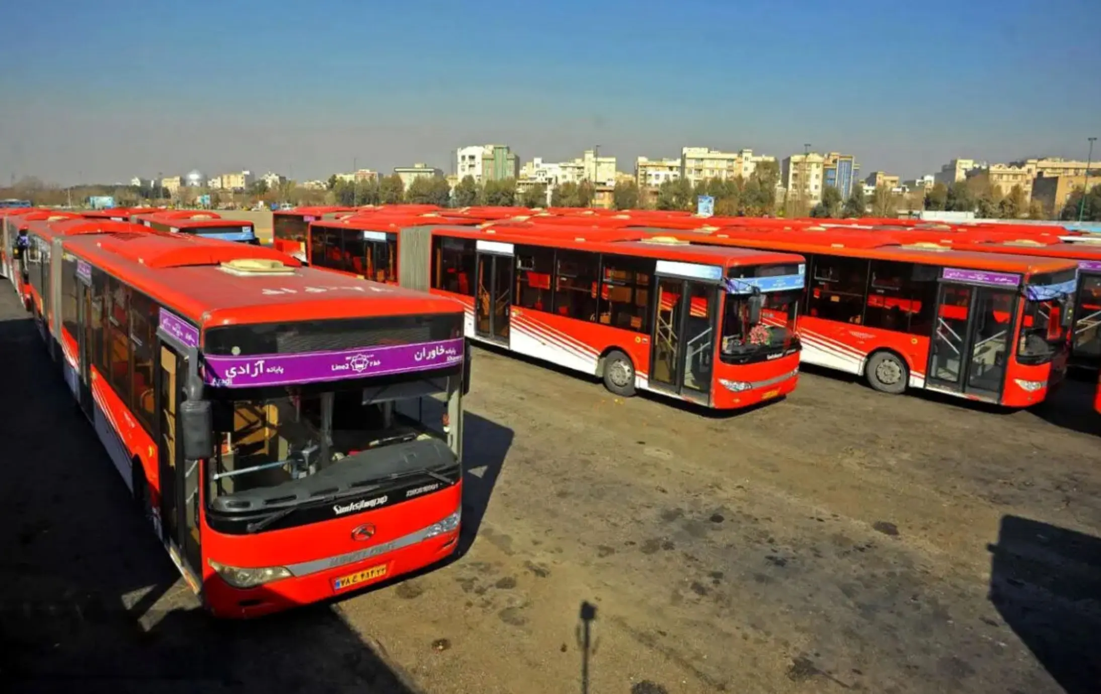 اتوبوس‌های BRT بدون کولر؛ رنجی بی‌صدا در گرمای شهر