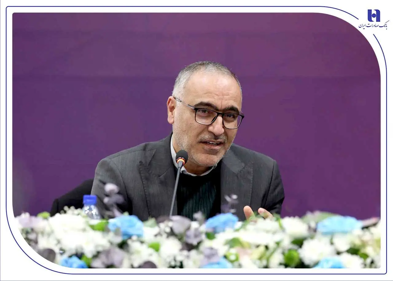 سرپرست صندوق بازنشستگی کشوری: بانک صادرات ایران می‌تواند زنجیره ارزش صنعت پتروشیمی را تقویت کند