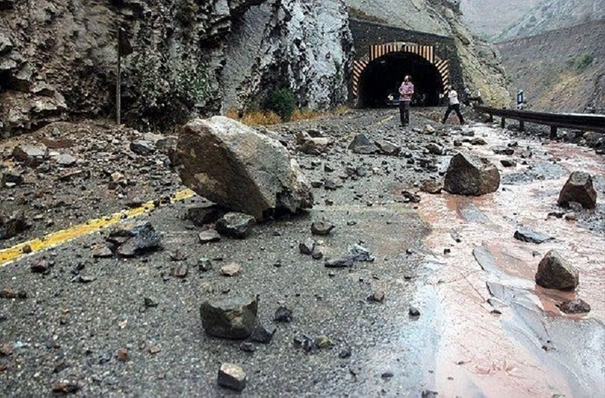 ریزش کوه در بلده مازندران؛ ۲ نفر فوت کردند