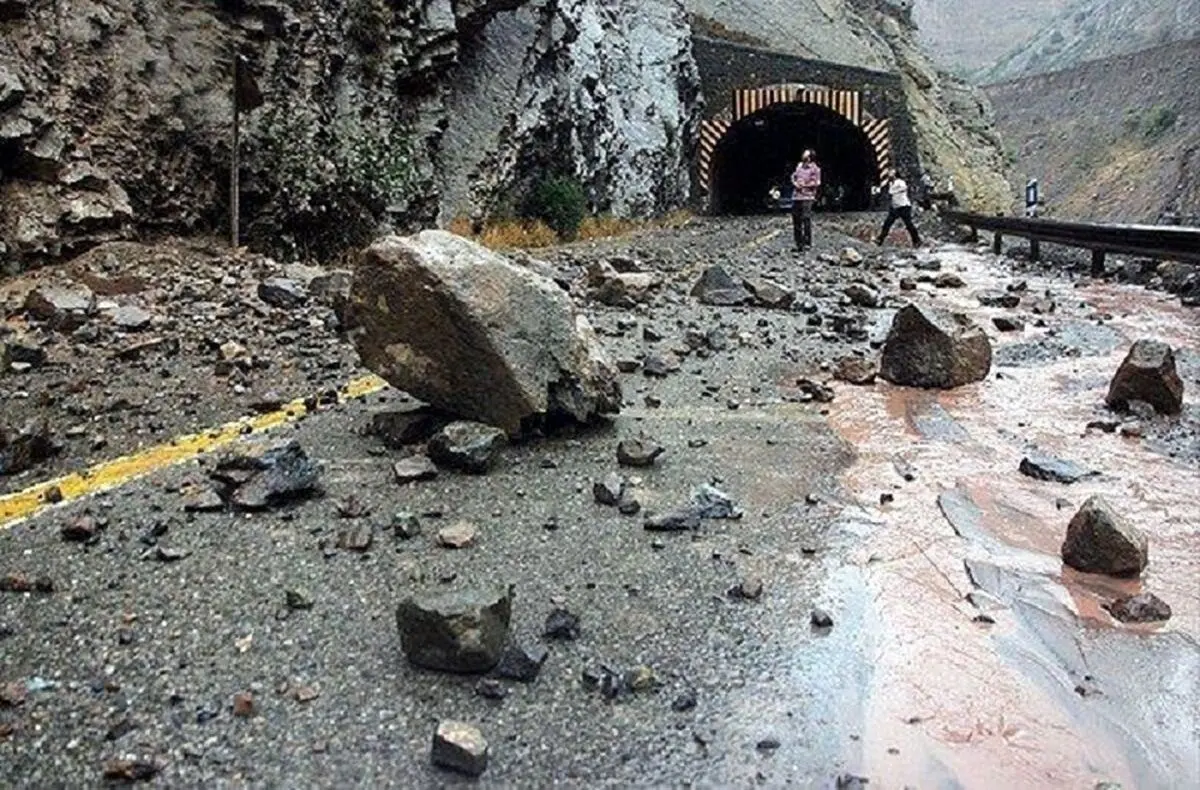 ریزش کوه در بلده مازندران؛ ۲ نفر فوت کردند