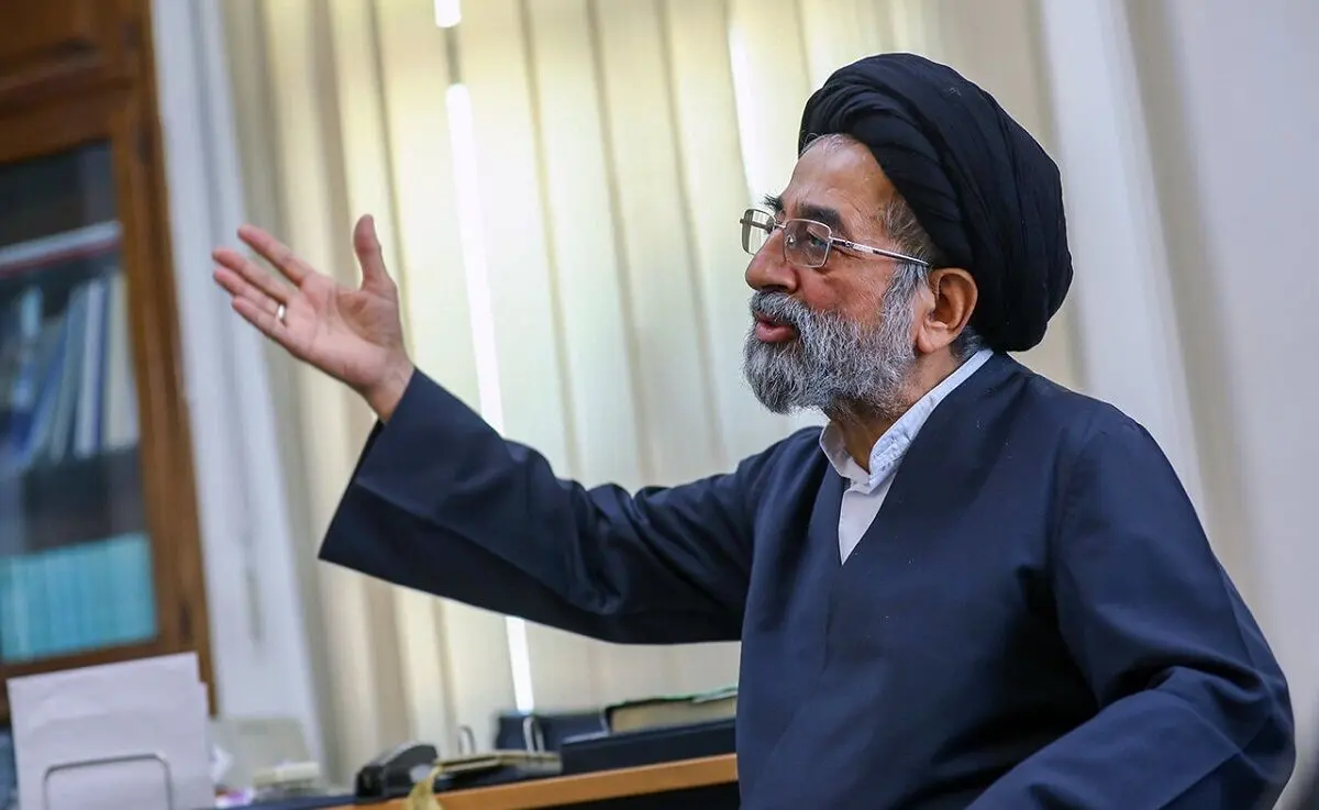 بدعت خطرناک حذف انتخابات/ موسوی لاری: شما کی‌ هستید که می‌گویید تصمیم گرفتیم این شورا ادامه پیدا کند؟
