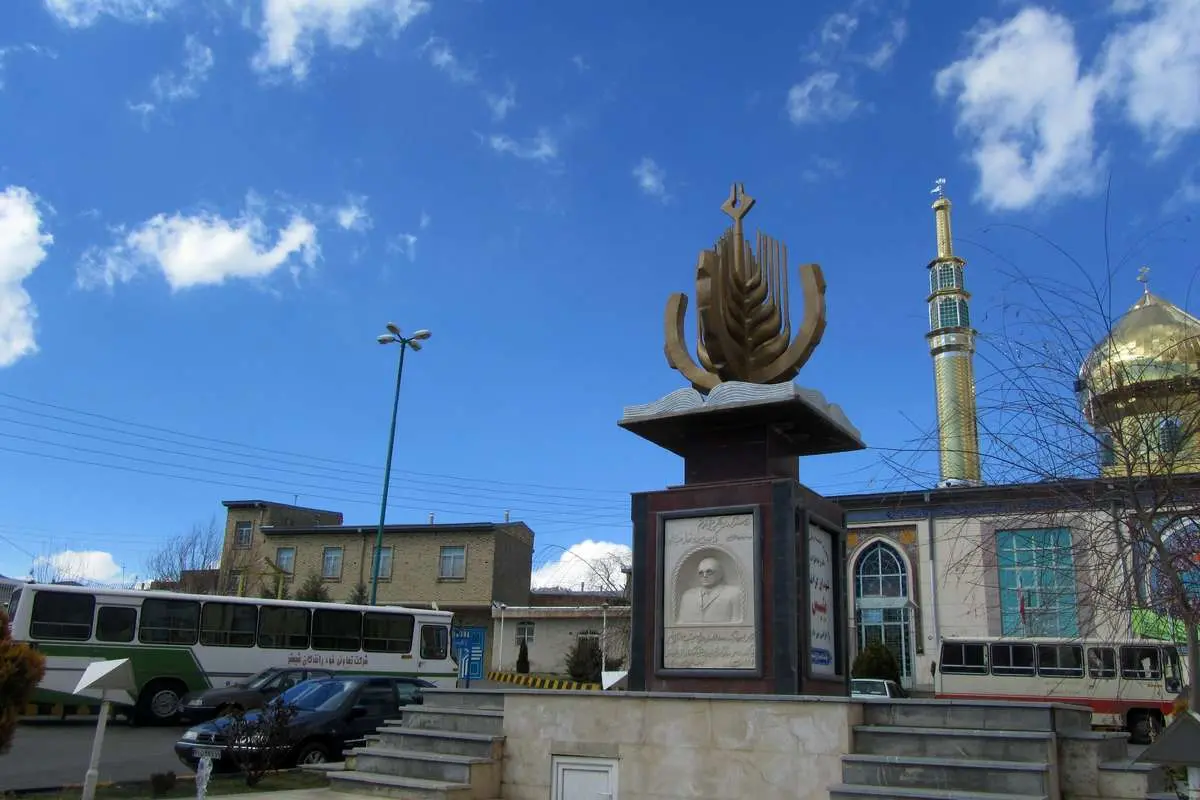 روستای بدون بی سواد و بیکار را بشناسید