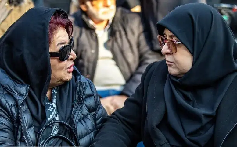 دیدار فاطمه مهاجرانی با پوران درخشنده
