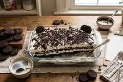 طرز تهیه یک دسر خوشمزه با بیسکوییت اورئو 

