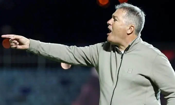 عصبانیت اسکوچیچ از چمن یادگار قبل از بازی با الشرطه