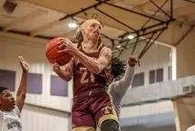 عکس؛ قهرمانی که از میان شعله‌ها برخاست